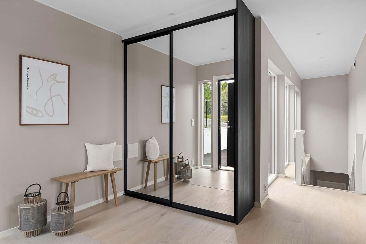 building 8428460 1280